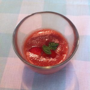 Koude Tomaten-aardbeiensoep