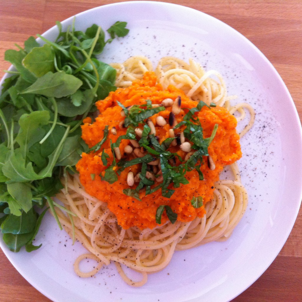 Spaghetti met worteltjessaus